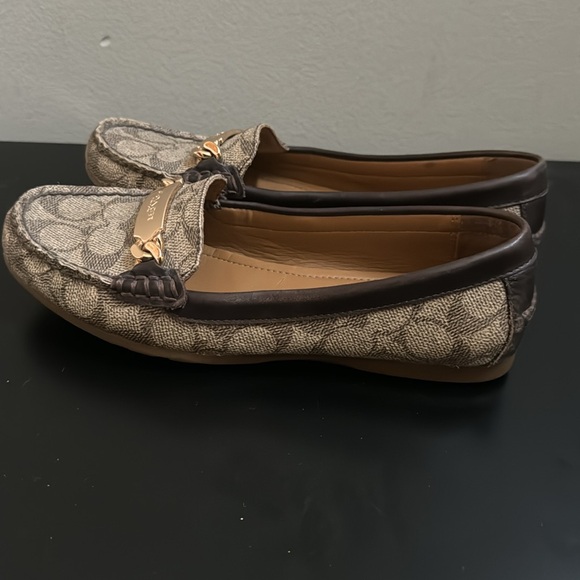 Coach Olive Loafers - Picture 3 of 6